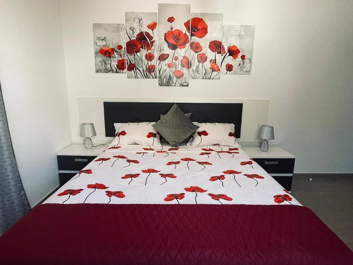 Beautiful Apartment In Semi-Rural Setting São Brás de Alportel